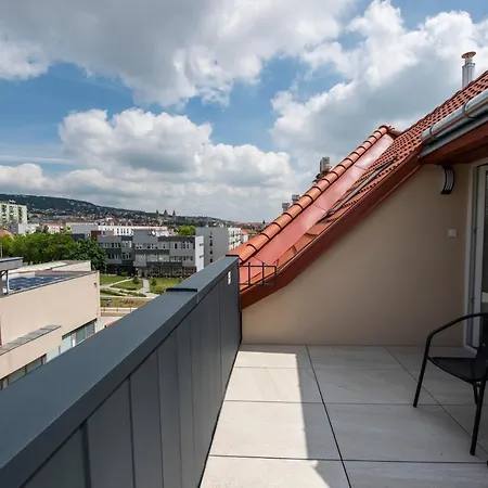View- Free Parking